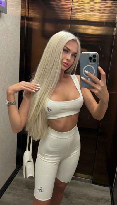 Nicole_Marlee, height: 166, weight: 40