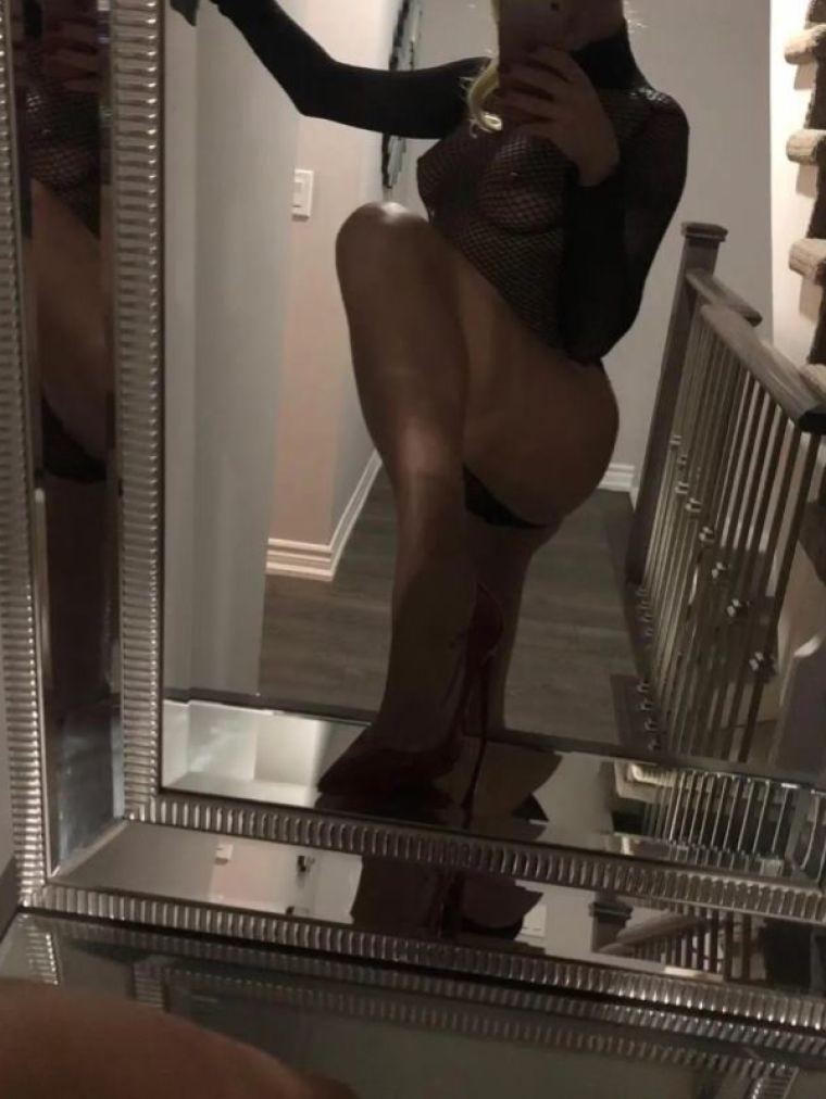 Natalie Taylor, photo